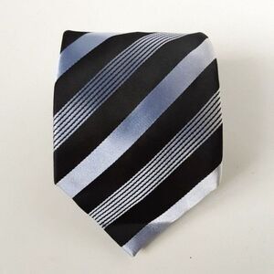 Reaction Kenneth Cole Men Silk Tie